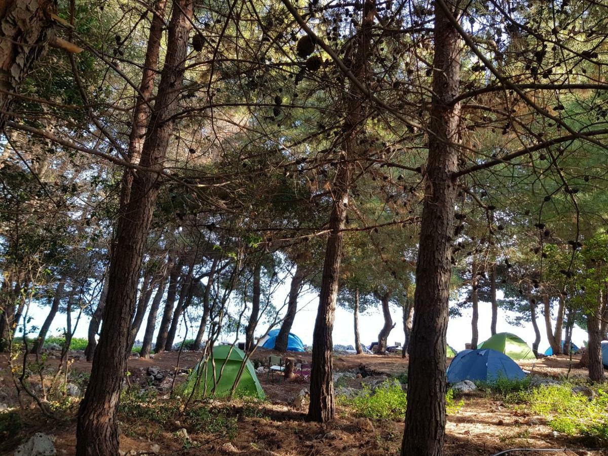 The Sea Cave Camping Himare Exterior photo